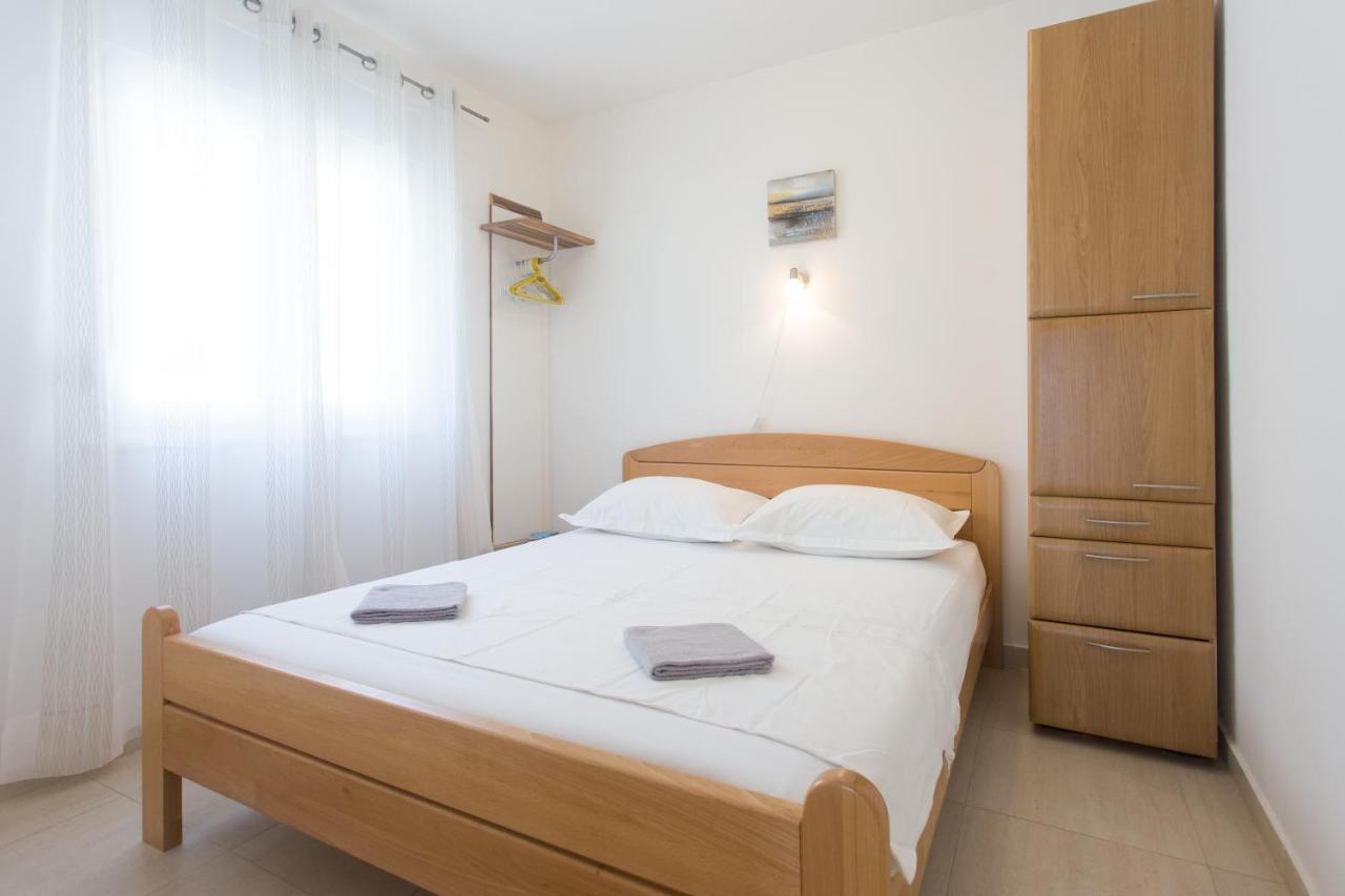 Apartments Bandic - 30 Meters To The Beach Trogir Luaran gambar