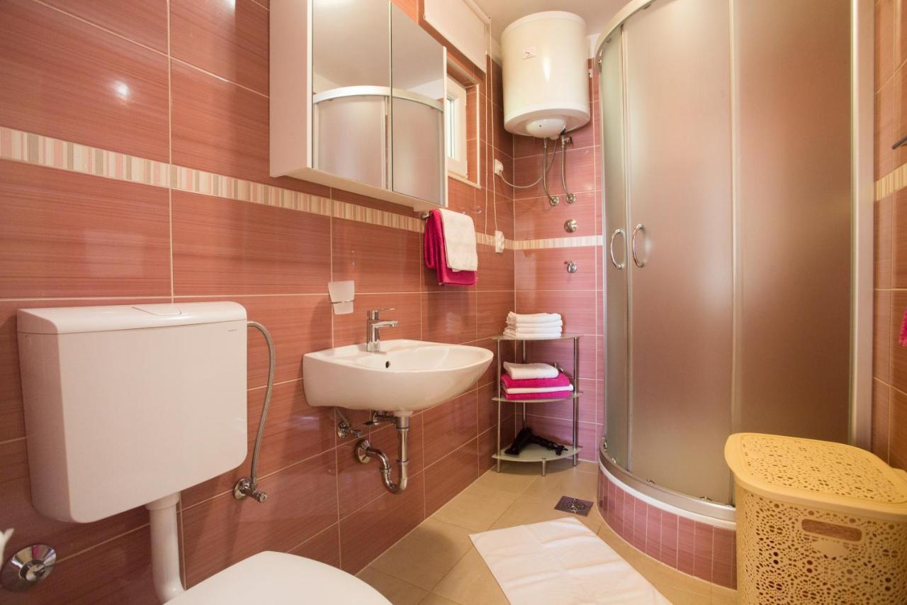 Apartments Bandic - 30 Meters To The Beach Trogir Luaran gambar
