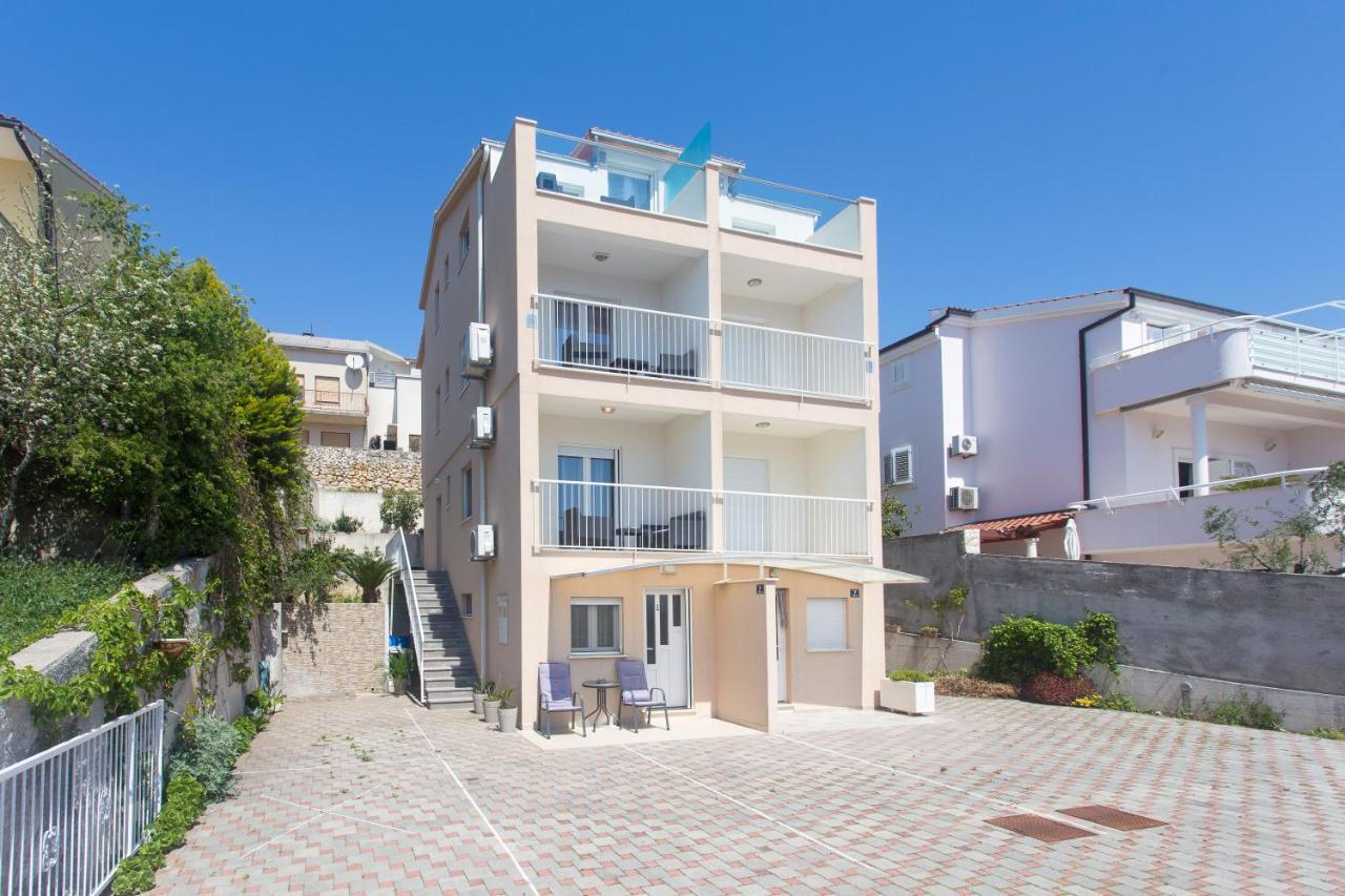 Apartments Bandic - 30 Meters To The Beach Trogir Luaran gambar